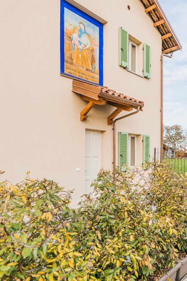 La Tenuta Di Santo Stefano Agri Resort & Spa Fossano Exterior foto